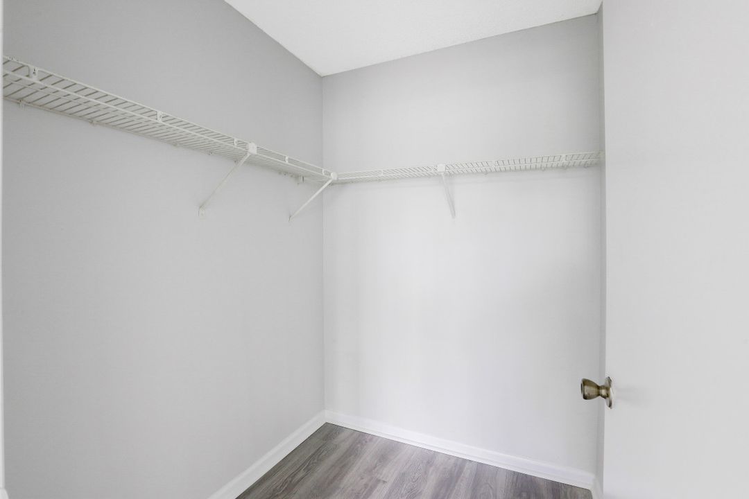 13545 Eagle Ridge Dr #826, Fort Myers, FL 33912