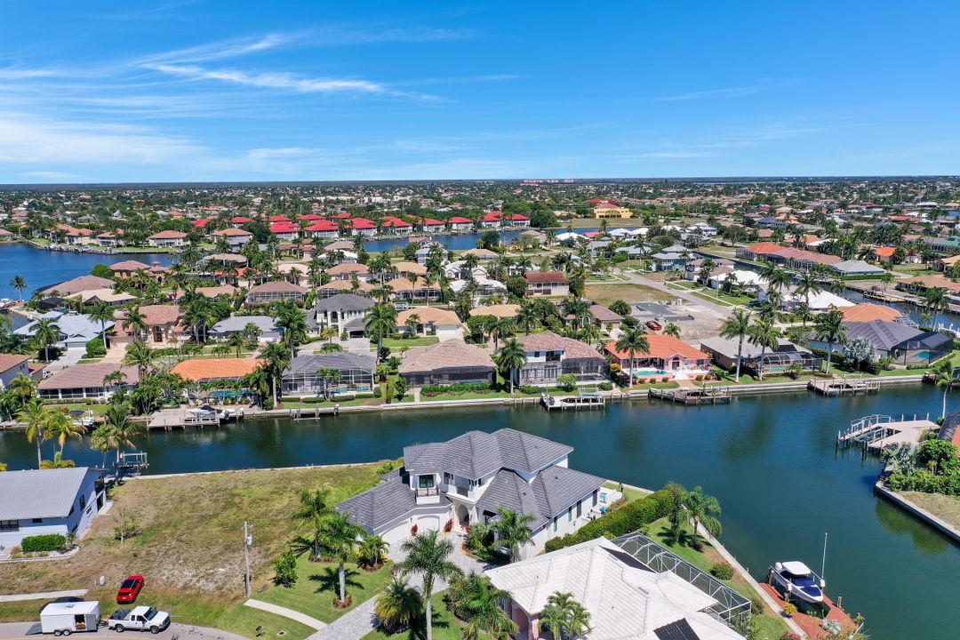 961 Snowberry Ct, Marco Island, FL 34145