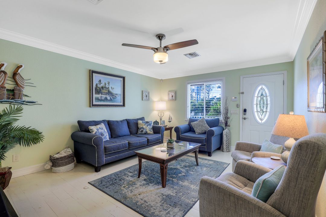 4060 Rita Ln, Bonita Springs, FL 34134