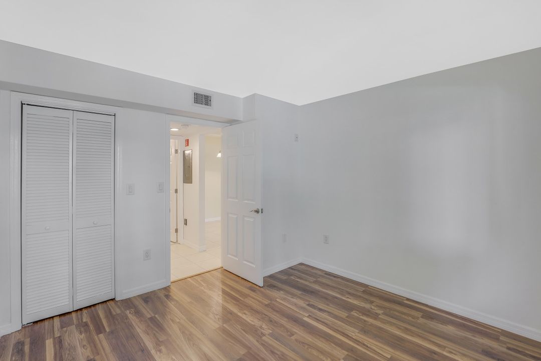 3110 Seasons Way #208, Estero, FL 33928