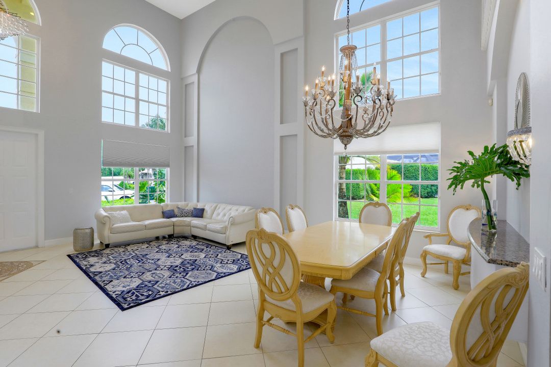 2214 Campestre Terrace, Naples, FL 34119