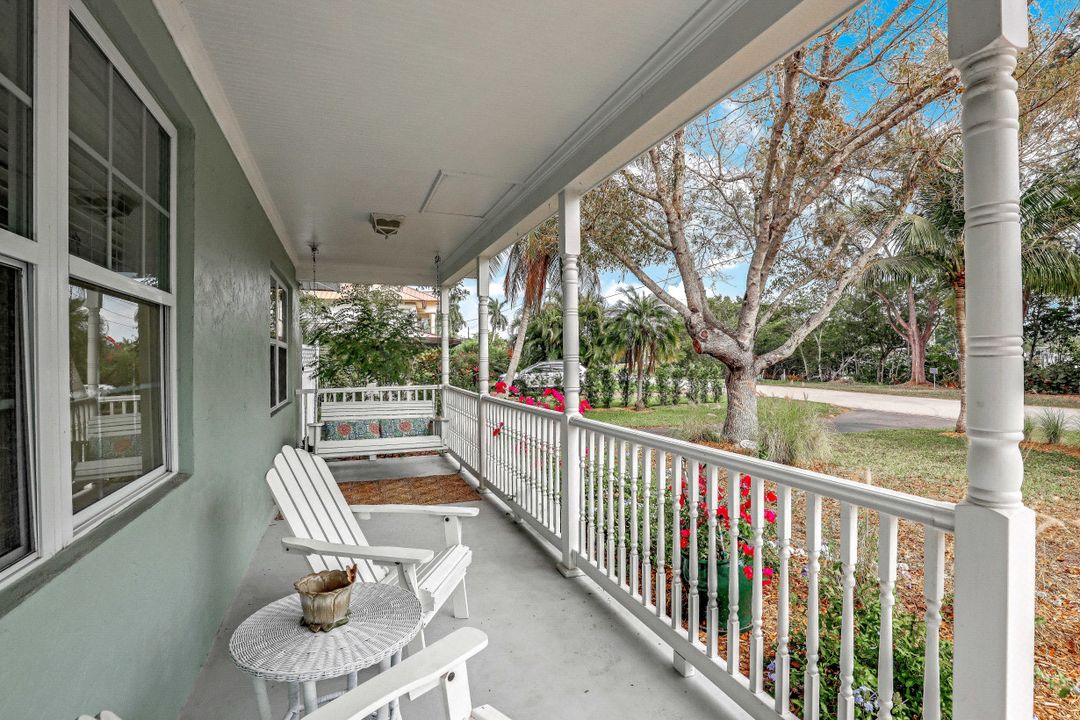 249 3rd St, Bonita Springs, FL 34134