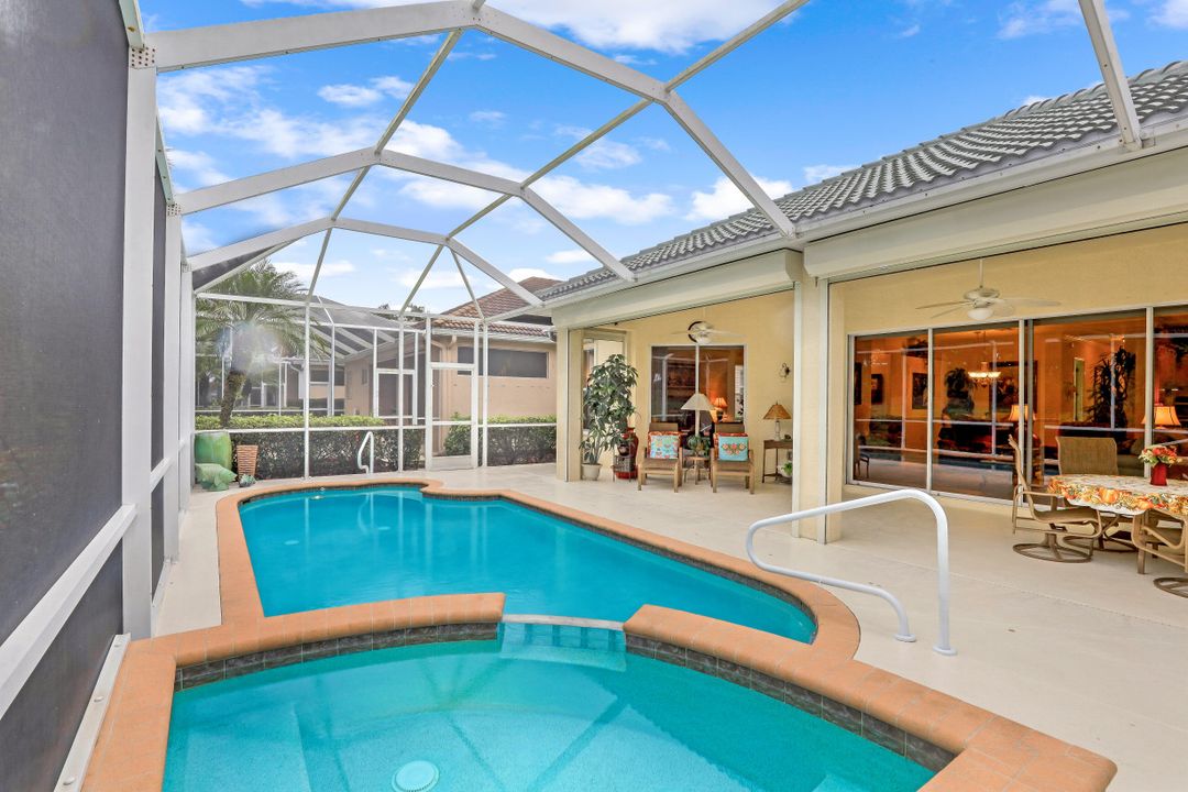 3599 Grand Cypress Dr, Naples, FL 34119