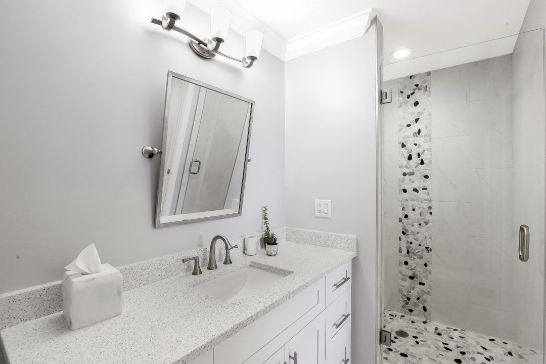 3780 Sawgrass Way #3325, Naples, FL 34112