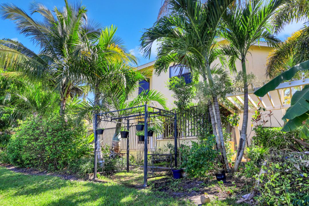 27054 Serrano Way, Bonita Springs, FL 34135