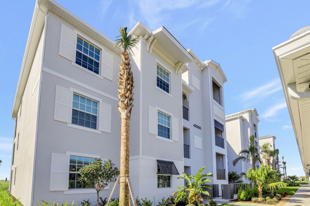 43000 Greenway Blvd ##111, Punta Gorda, FL 33982