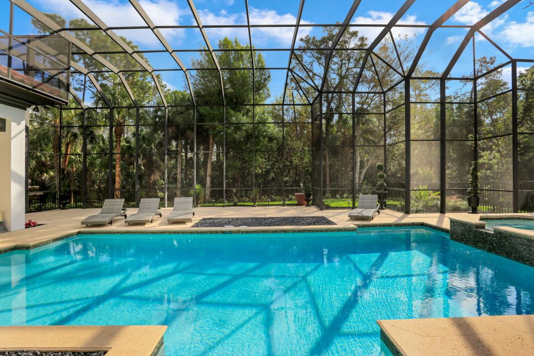 4642 Idylwood Ln, Naples, FL 34119