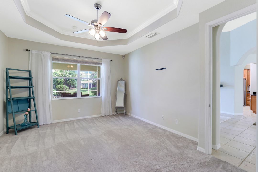 3738 Recreation Ln, Naples, FL 34116