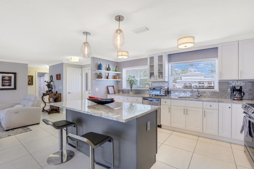 138 SE 40th St, Cape Coral, FL 33904