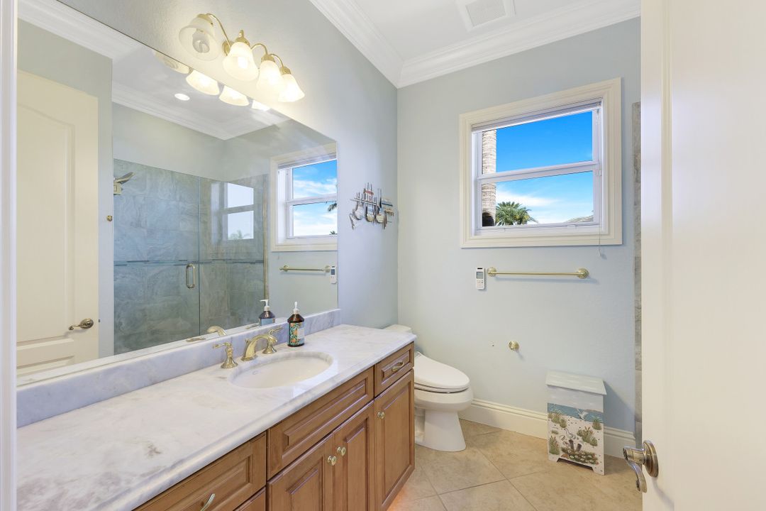 5343 SW 10th Ave, Cape Coral, FL 33914