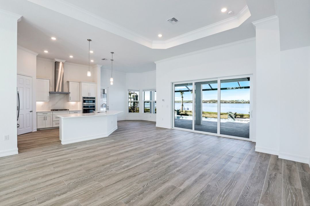 13896 Blue Bay Cir, Fort Myers, FL 33913