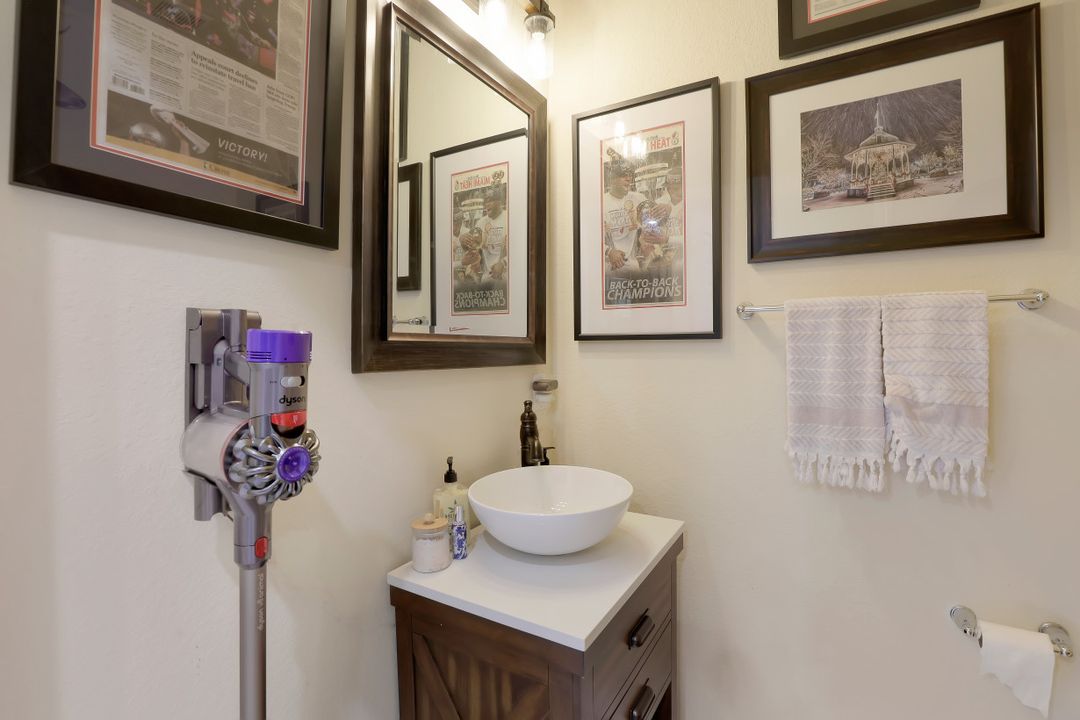 10260 Via Colomba Circle, Fort Myers, FL 33966