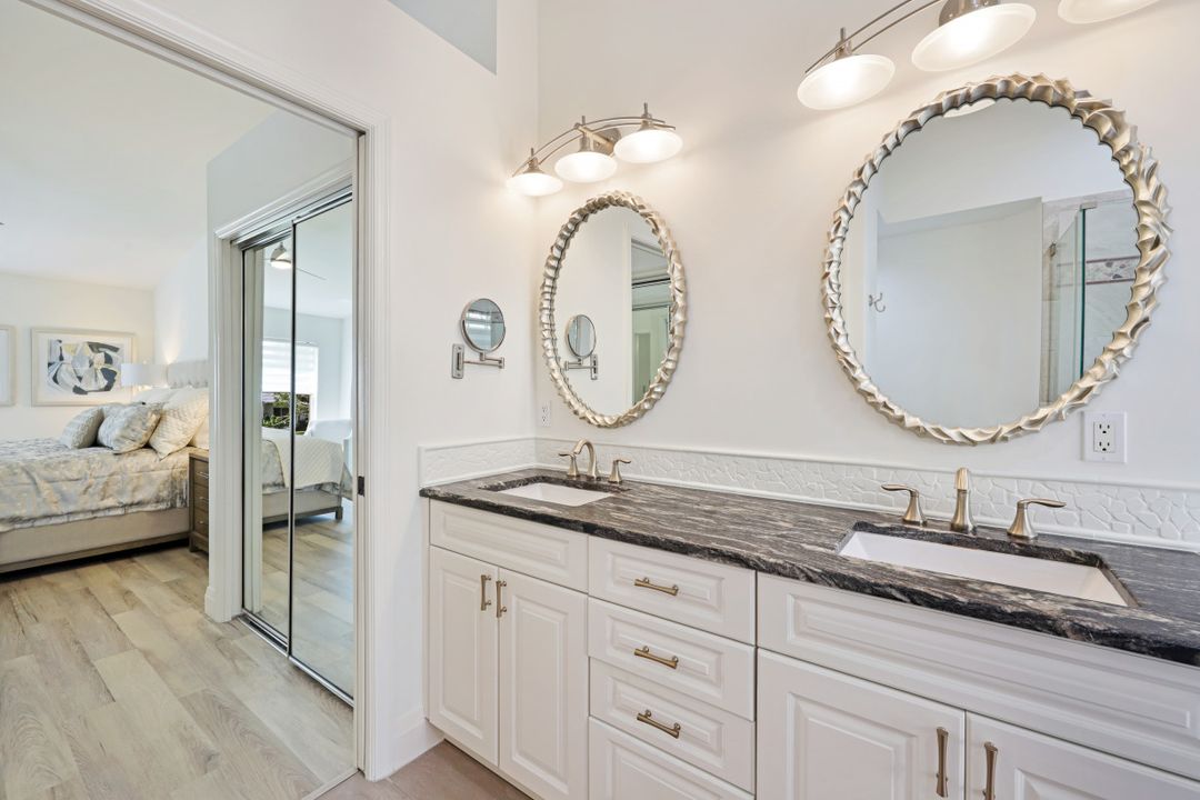 24820 Lakemont Cove Ln #201, Bonita Springs, FL 34134