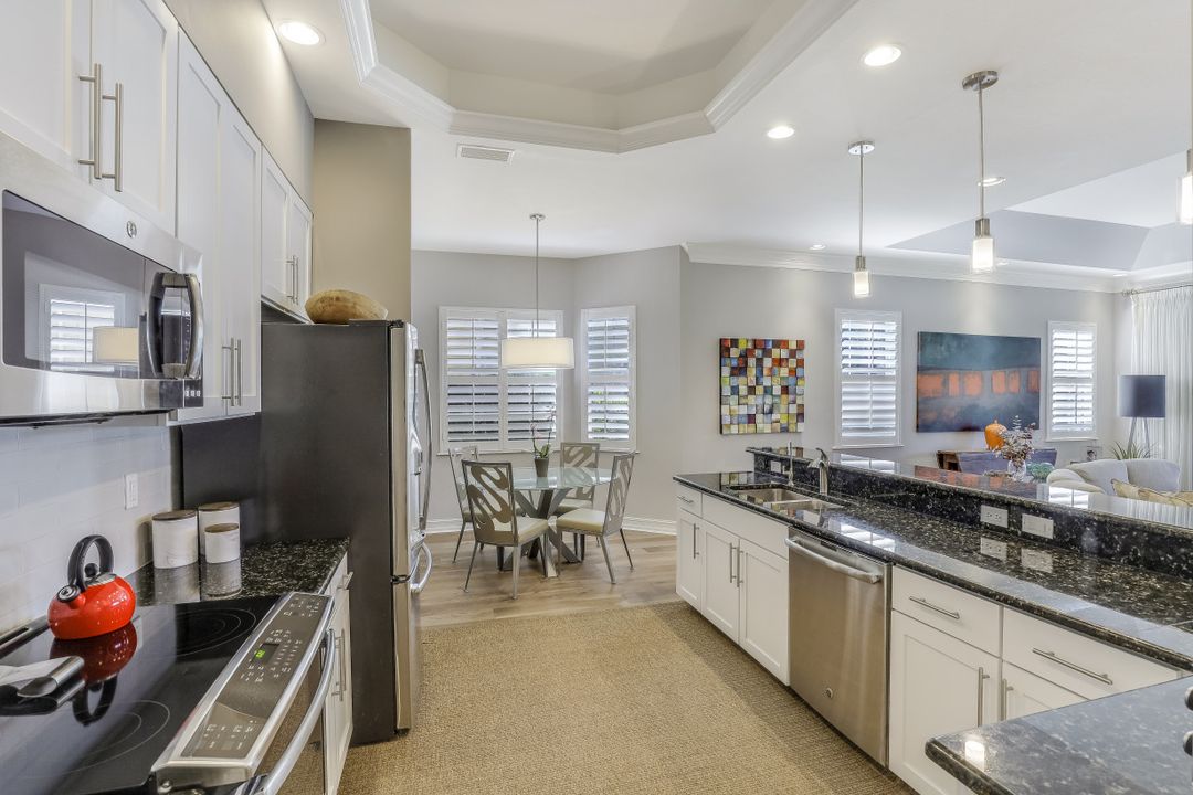 7160 Lemuria Cir #1501, Naples, FL 34109