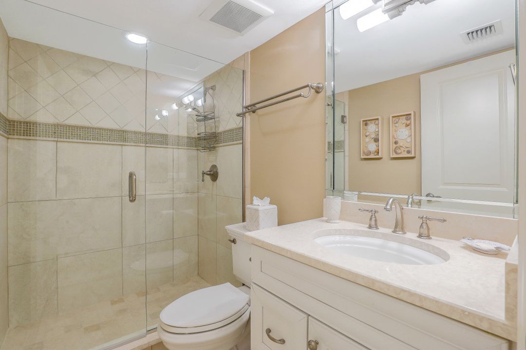 4451 Gulf Shore Blvd N, Naples, FL 34103