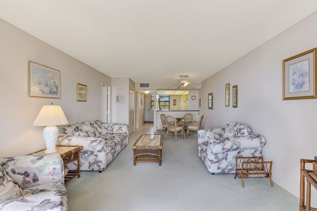 260 Seaview Ct #205, Marco Island, FL 34145