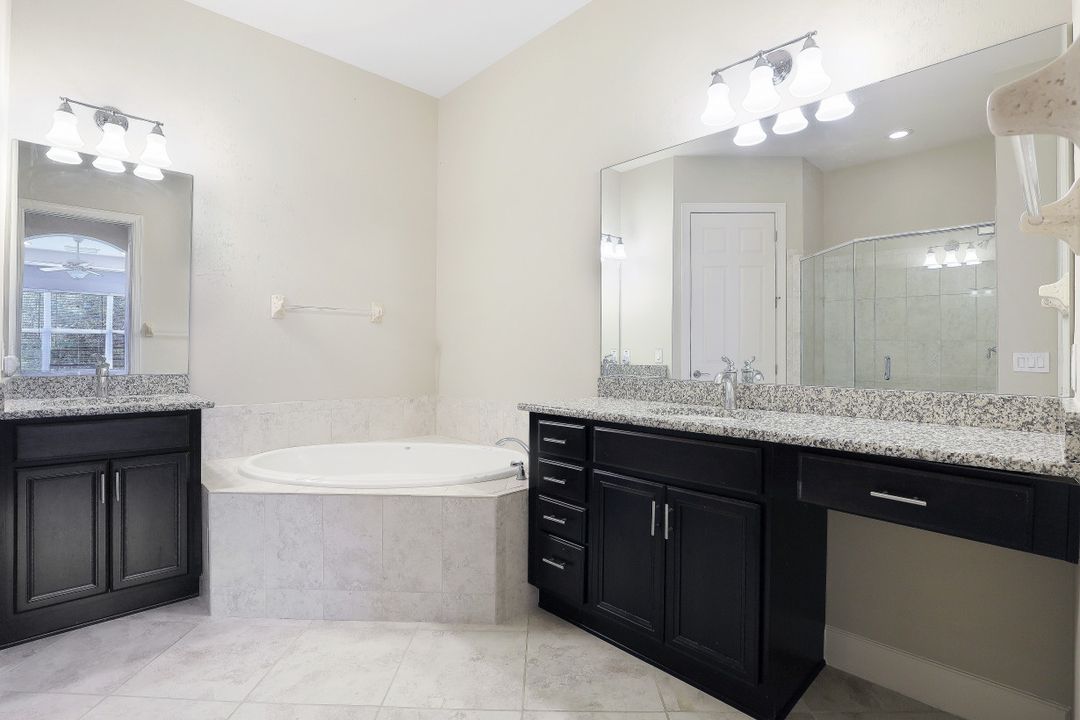 9542 Ironstone Terrace #202, Naples, FL 34120