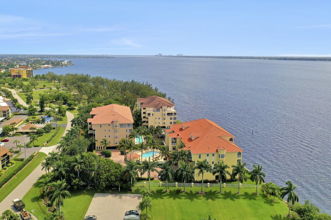 4235 SE 20th Pl #A405, Cape Coral, FL 33904