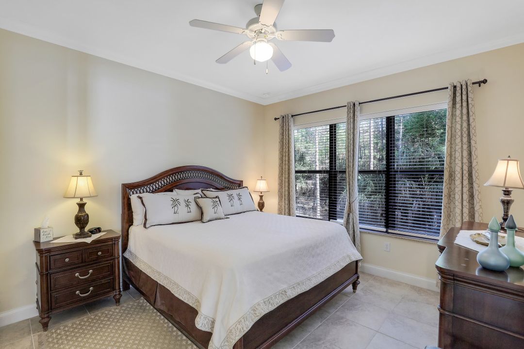 1256 Carpazi Ct #3, Naples, FL 34105