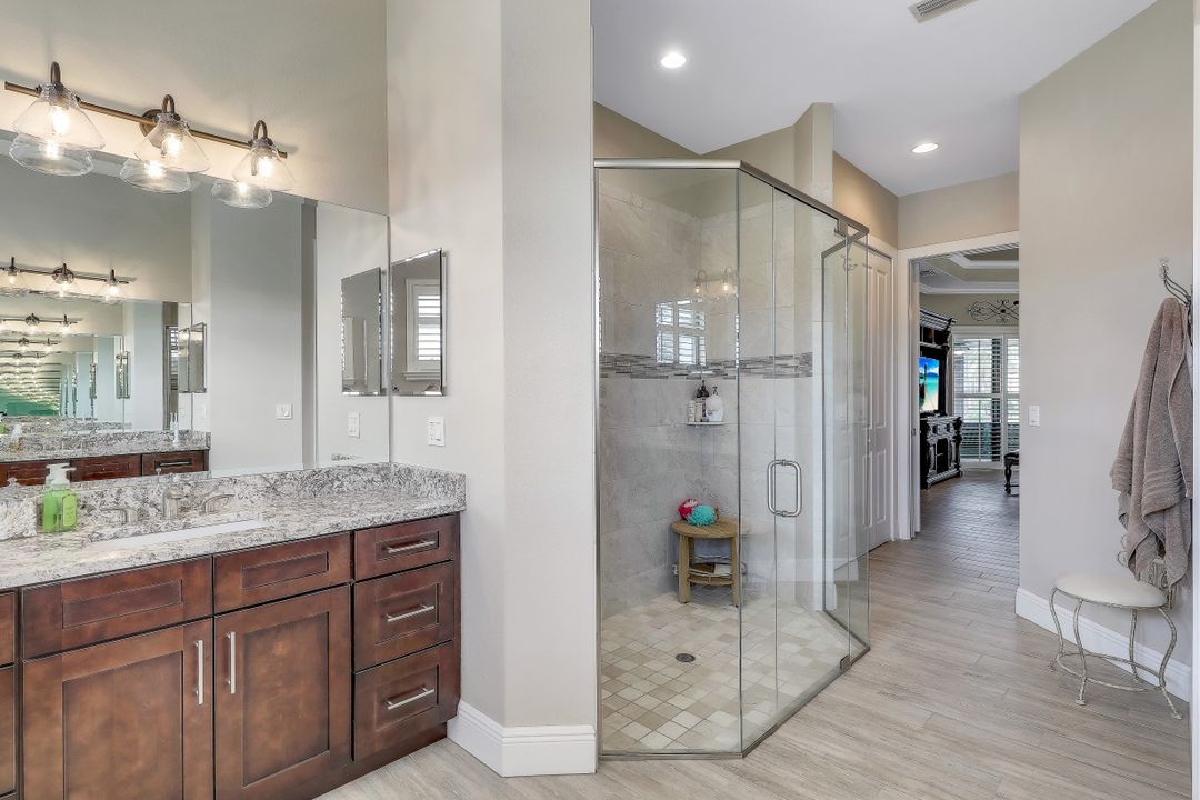 2823 SW 38th Terrace, Cape Coral, FL 33914