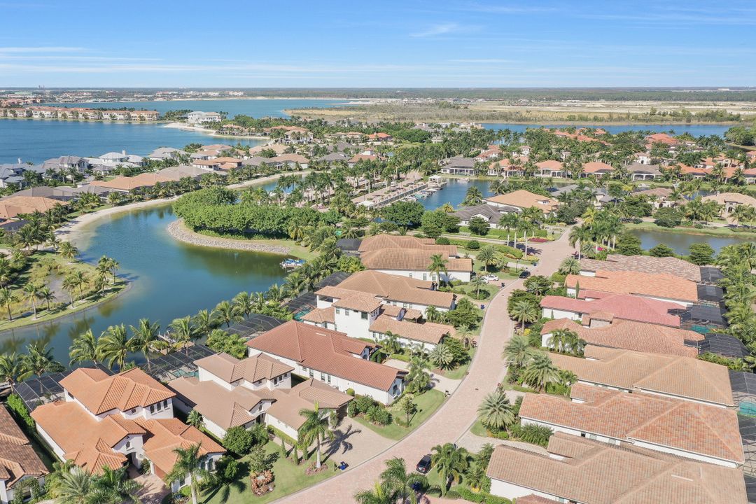 17490 Via Navona Way, Miromar Lakes, FL 33913