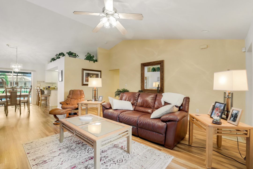 202 SW 37th Terrace, Cape Coral, FL 33914