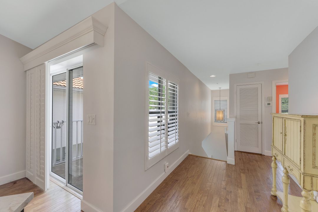 5100 Cedar Springs Dr #201, Naples, FL 34110