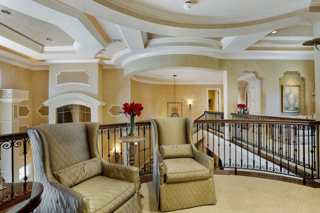 9779 Bent Grass Bend, Naples, FL 34108