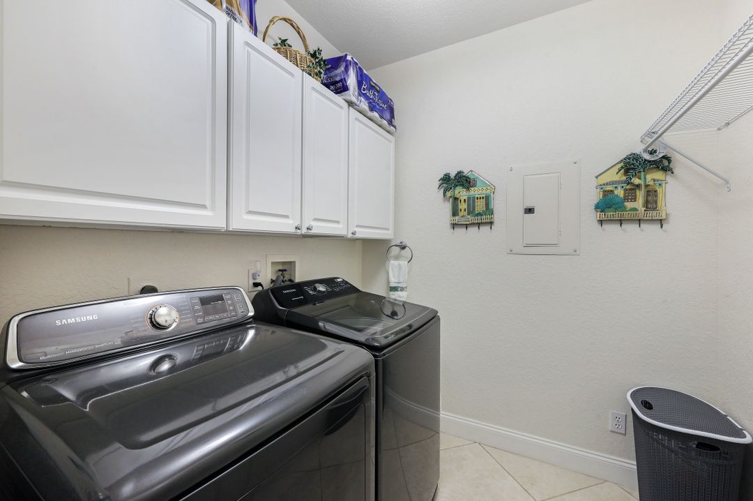 28060 Palmas Grandes Ln #206, Bonita Springs, FL 34135