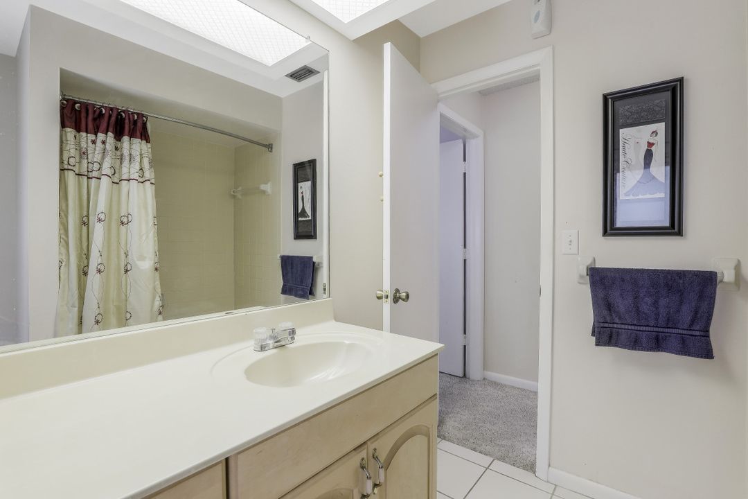 114 SE 7th St, Cape Coral, FL 33990