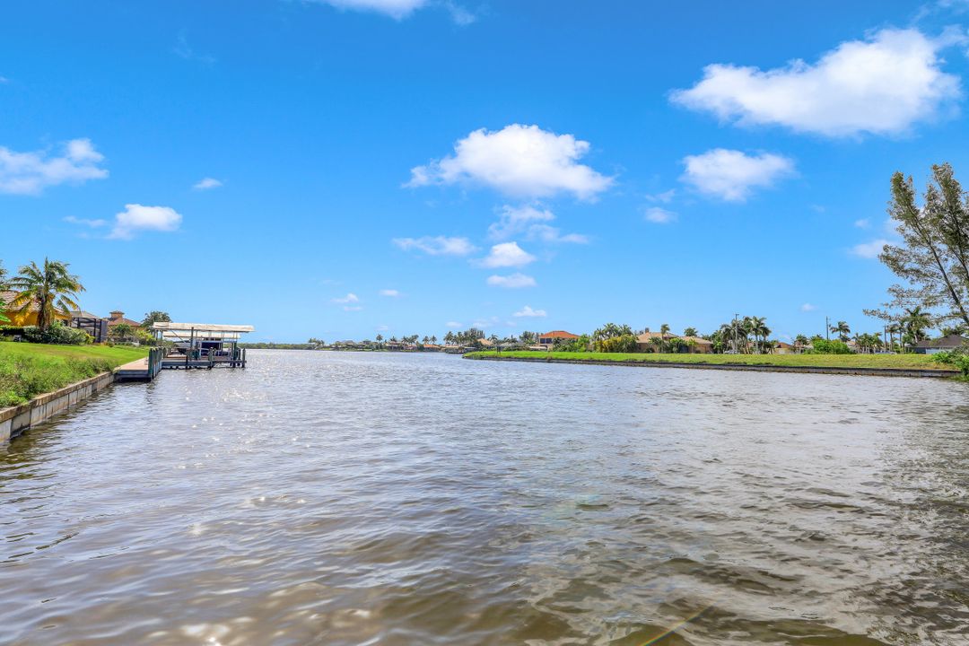 921 W Cape Estates Cir, Cape Coral, FL 33993