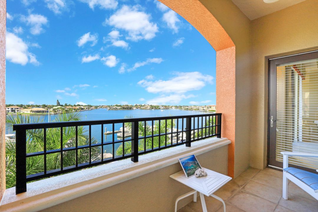760 N Collier Blvd #404, Marco Island, FL 34145