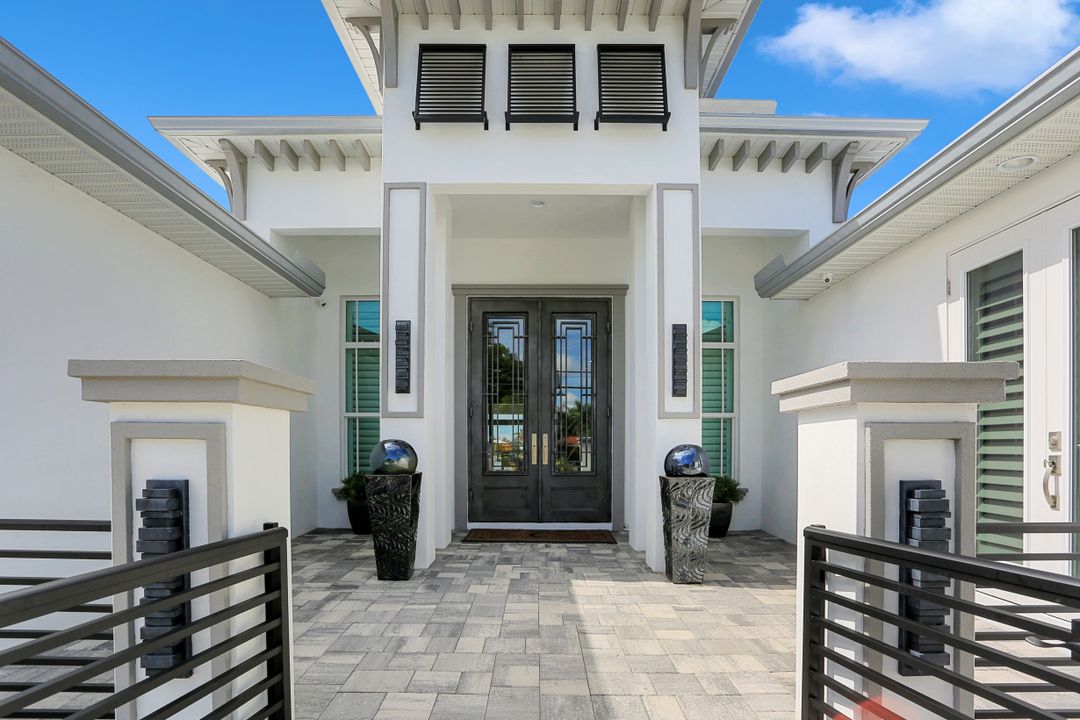 1214 El Dorado Pkwy E, Cape Coral, FL 33904