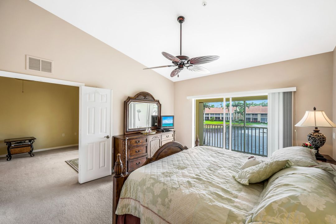 2386 Magnolia Ln #16, Naples, FL 34112