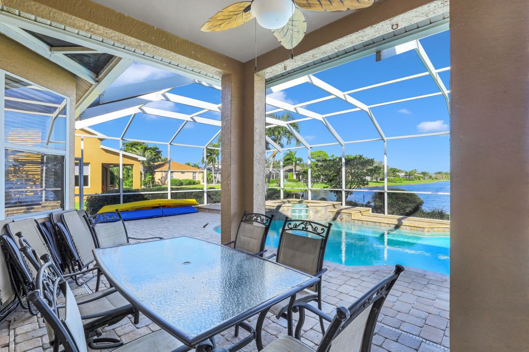 9051 Pittsburgh Blvd, Fort Myers, FL 33967