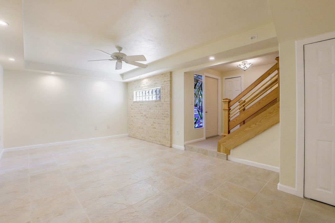 10931 Meadow Lark Cove Dr, Fort Myers, FL 33908