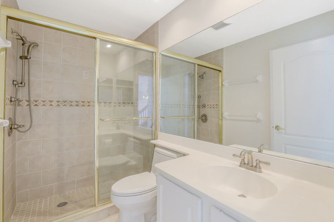 9224 Spring Run Blvd, Bonita Springs, FL 34135