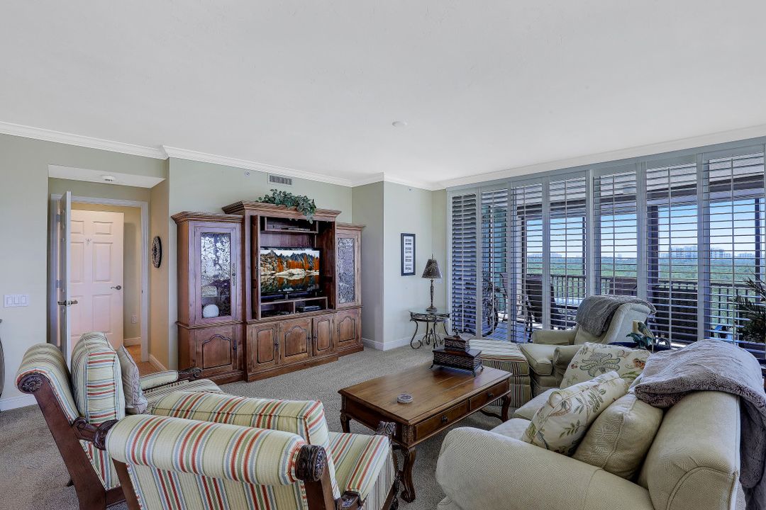 455 Cove Tower Dr #704, Naples, FL 34110