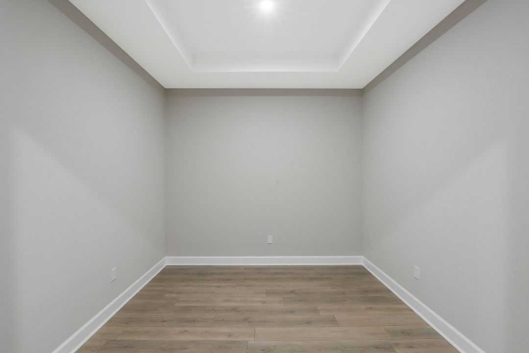 15223 Tolmino St, Naples, FL 34114