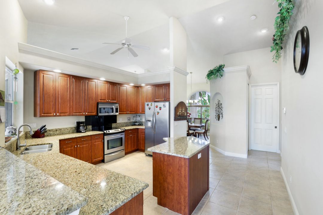 4130 SW 27th Ave, Cape Coral, FL 33914