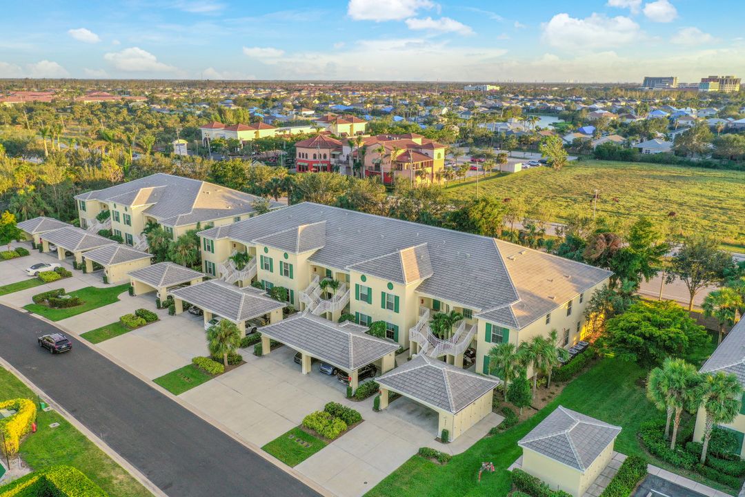 9941 Periwinkle Preserve Ln  #203, Fort Myers, FL 33919