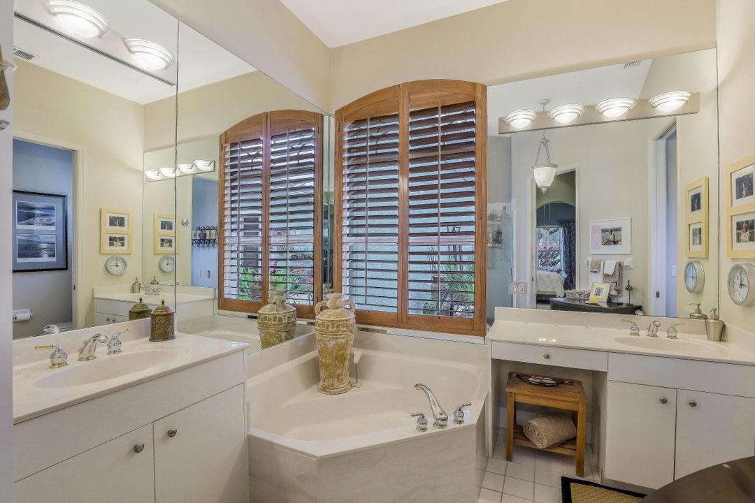 3442 Marbella Ct #405, Bonita Springs, FL 34134