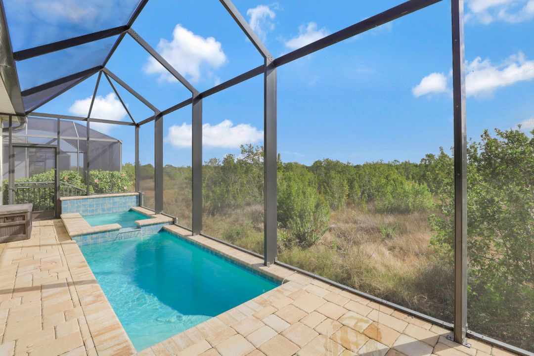 8542 Big Mangrove Dr, Fort Myers, FL 33908