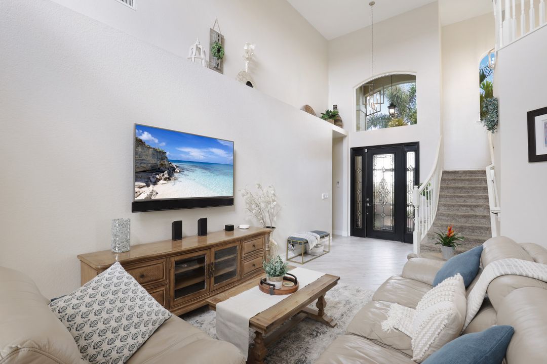 1244 NW 36th Pl, Cape Coral, FL 33993