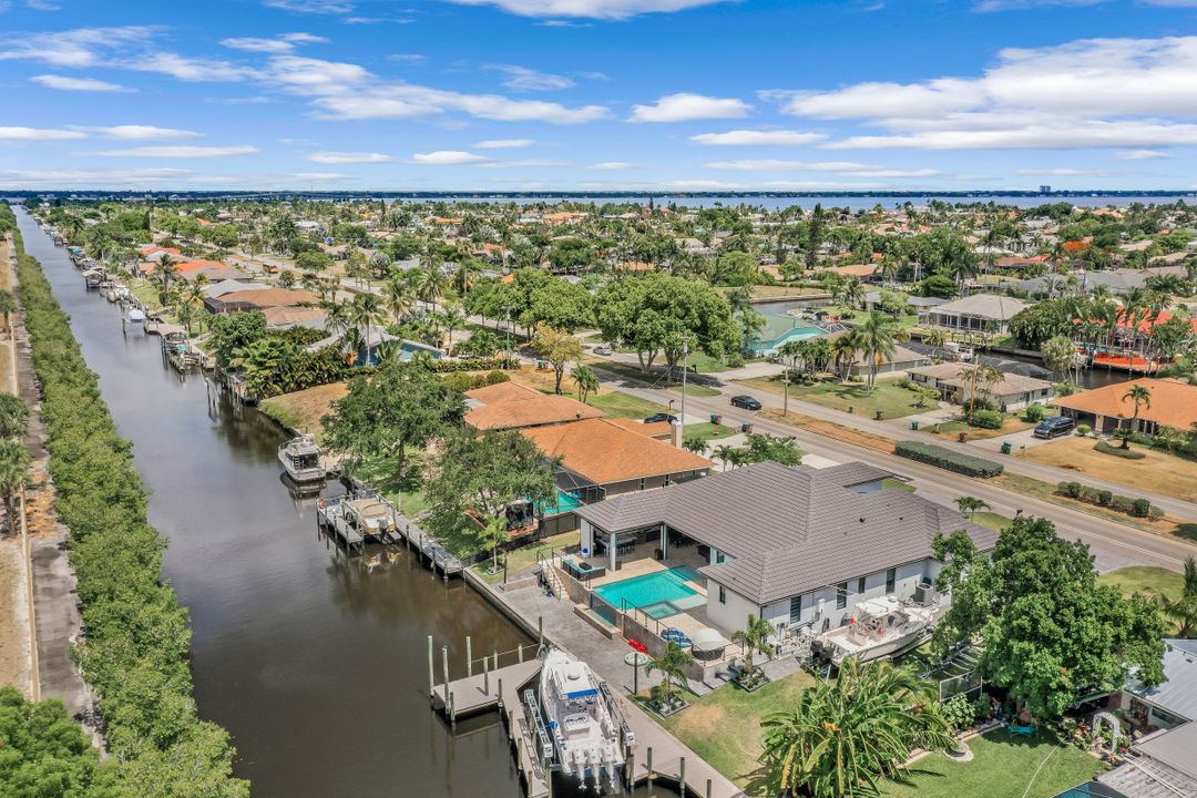 1903 Everest Pkwy, Cape Coral, FL 33904