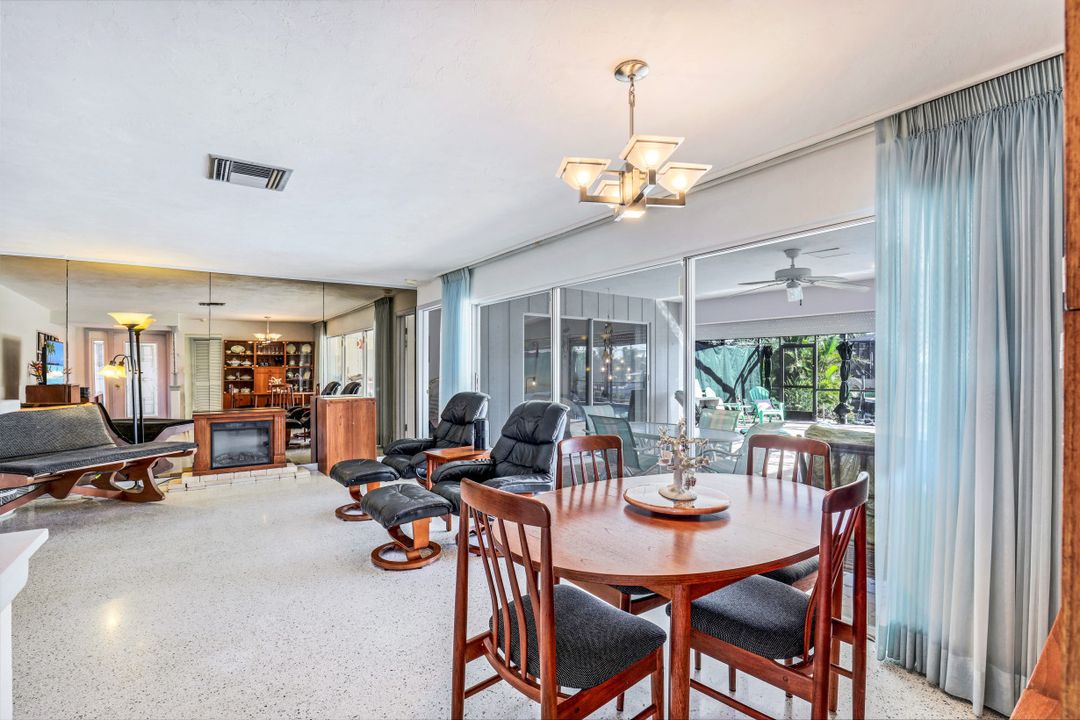 5333 SW 2nd Pl, Cape Coral, FL 33914