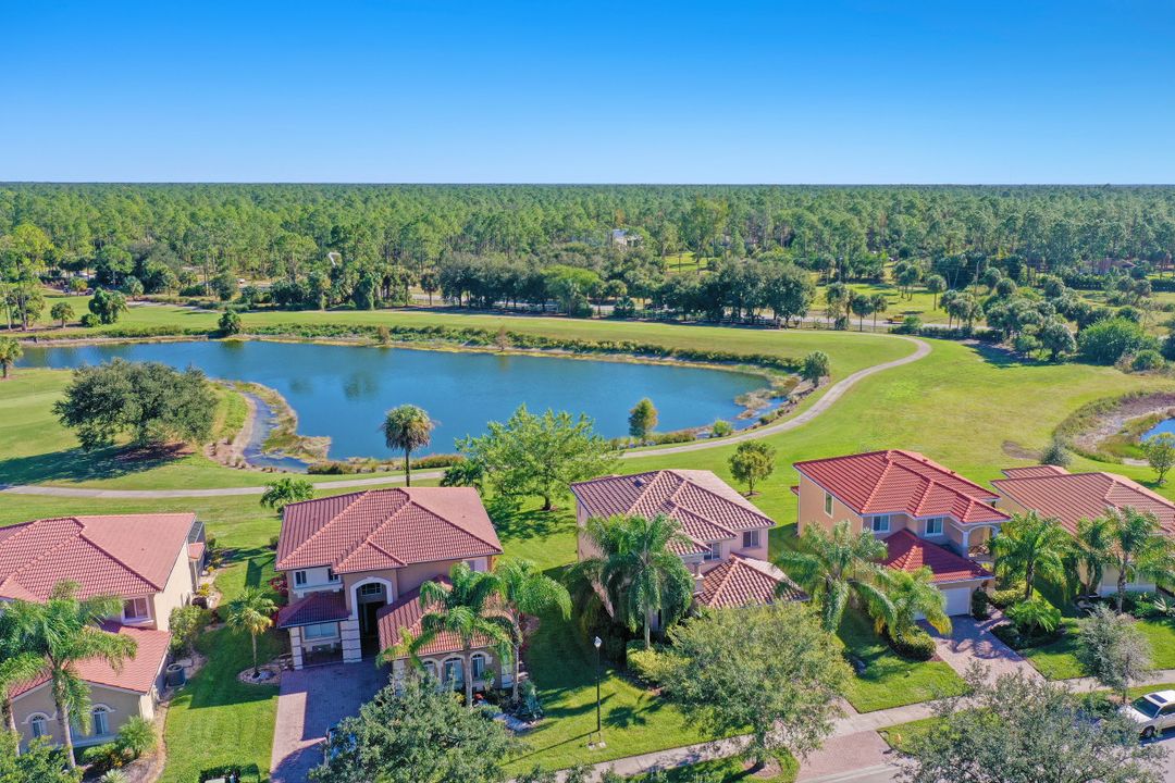 1697 Birdie Dr, Naples, FL 34120