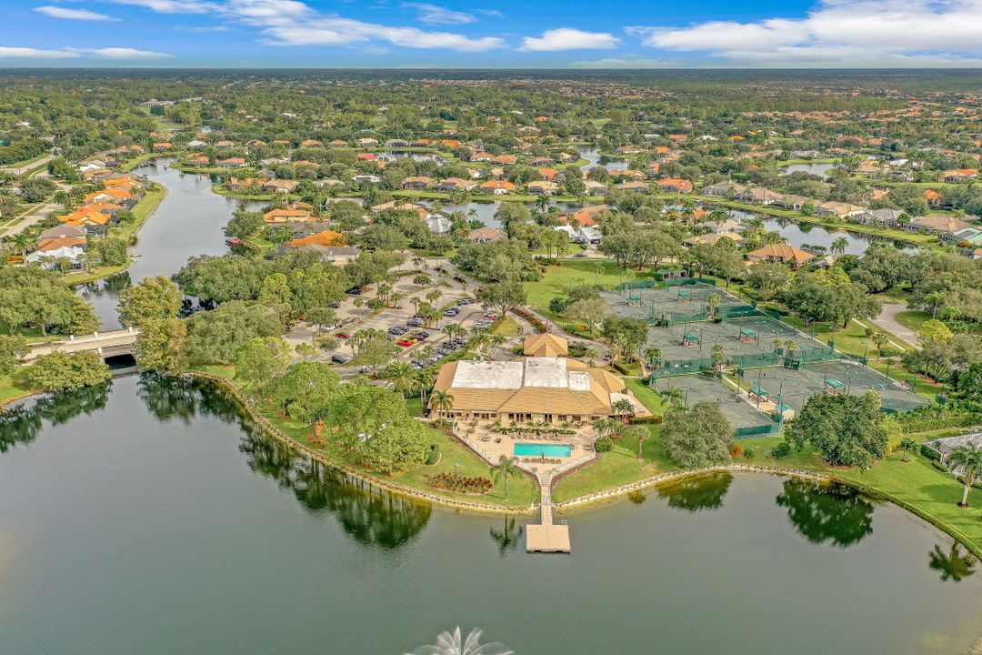 10801 Longshore Way E, Naples, FL 34119