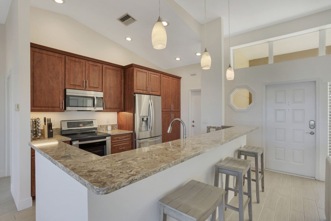 7311 Mill Pond Cir, Naples, FL 34109