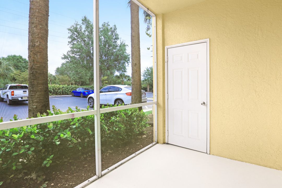 6490 Aragon Way #108, Fort Myers, FL 33966